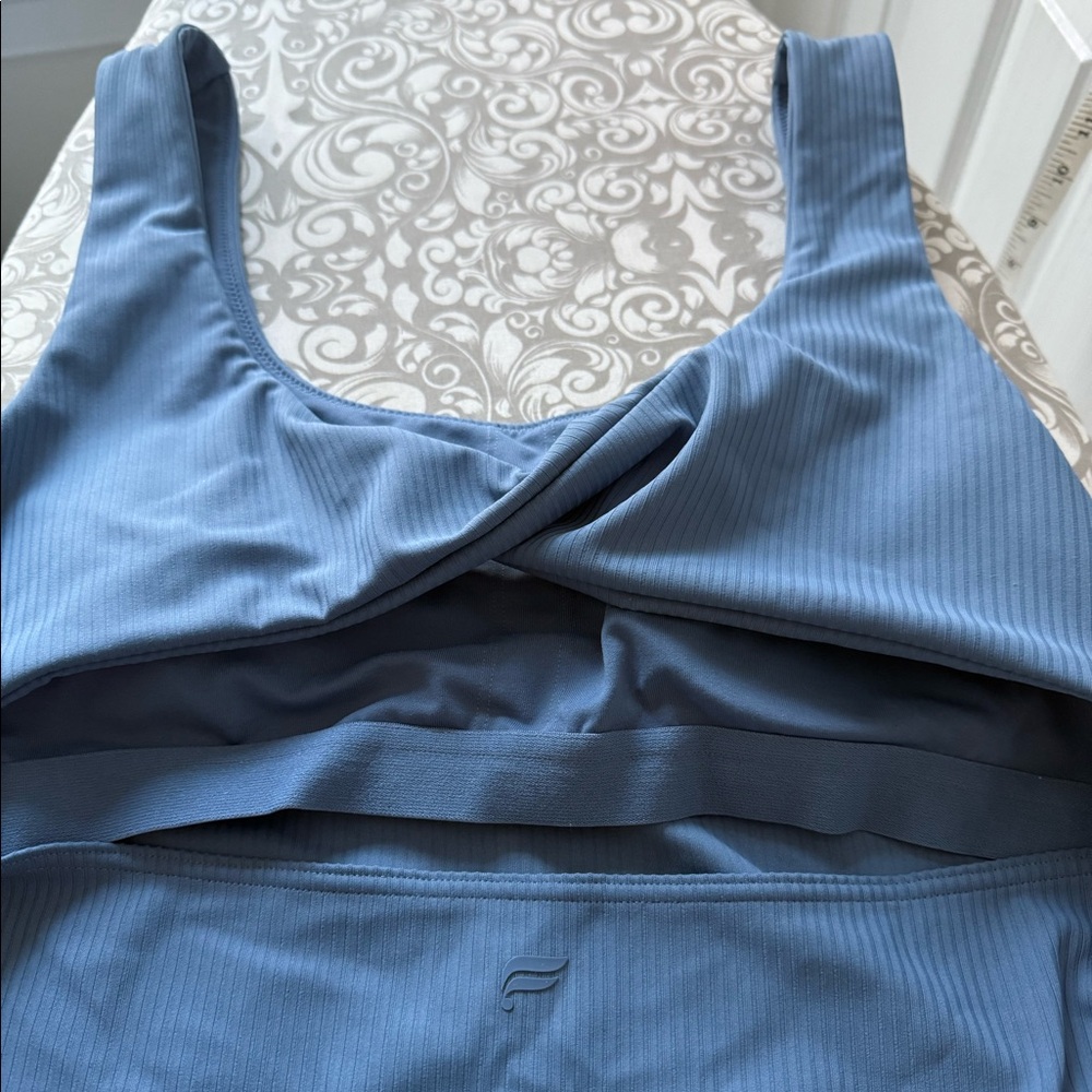Blue Fabletics Set - Picture 4 of 15